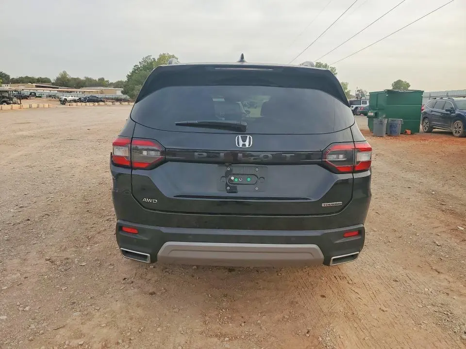 2024 HONDA PILOT TOURING  