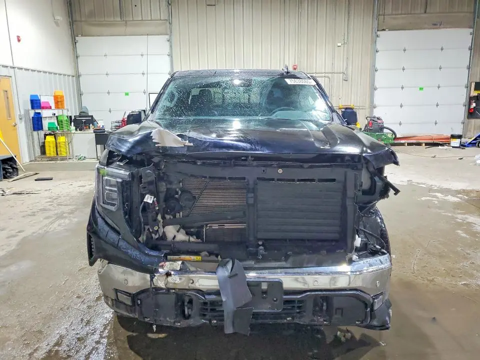 2024 GMC SIERRA K1500 SLT  