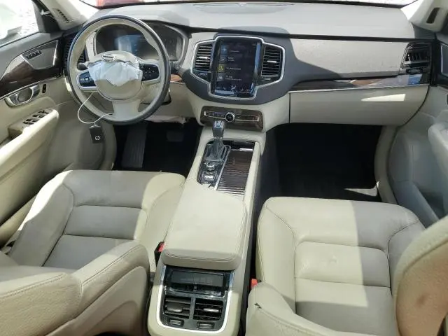 2017 VOLVO XC90 T6