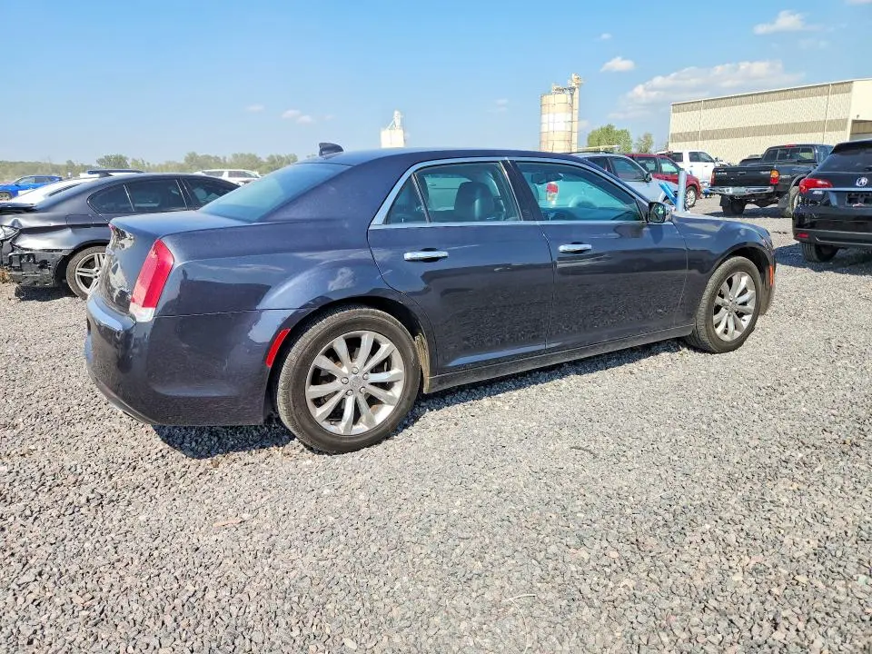 2018 CHRYSLER 300 LIMITED  