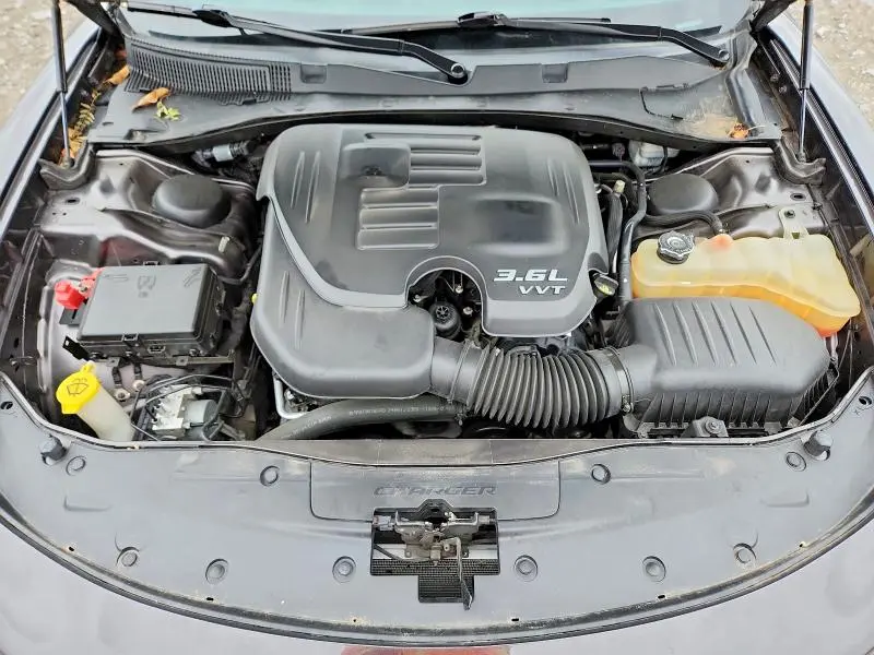 2015 DODGE CHARGER SXT  