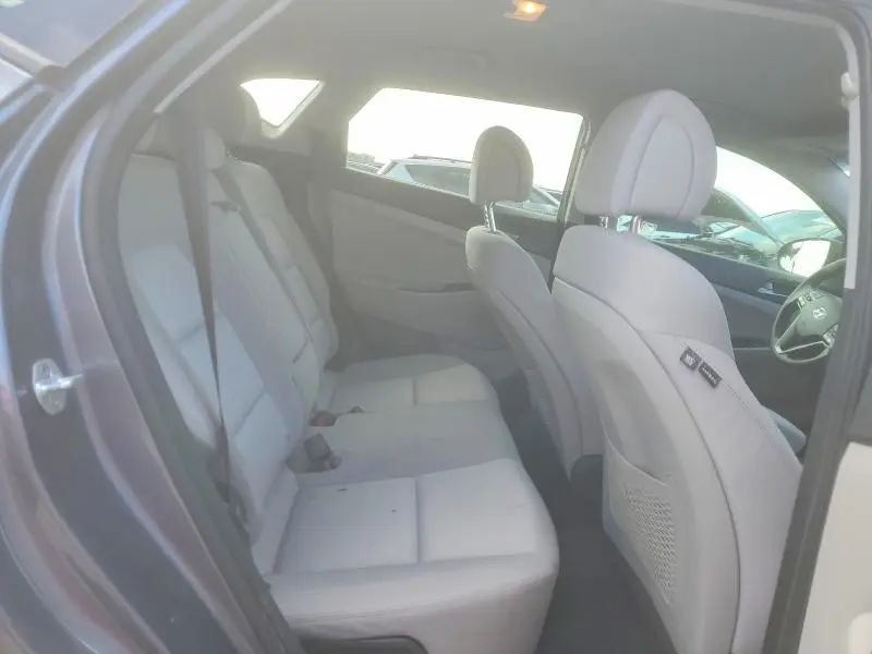 2018 HYUNDAI TUCSON SEL  