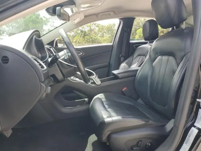 2017 CHRYSLER 200 LIMITED  