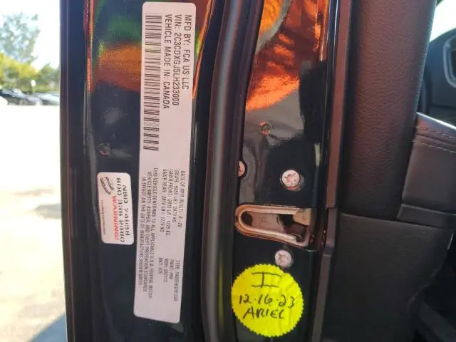 2020 DODGE CHARGER SCAT PACK  