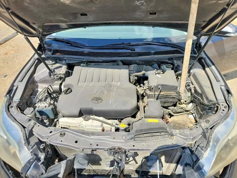 2013 TOYOTA AVALON XLE  