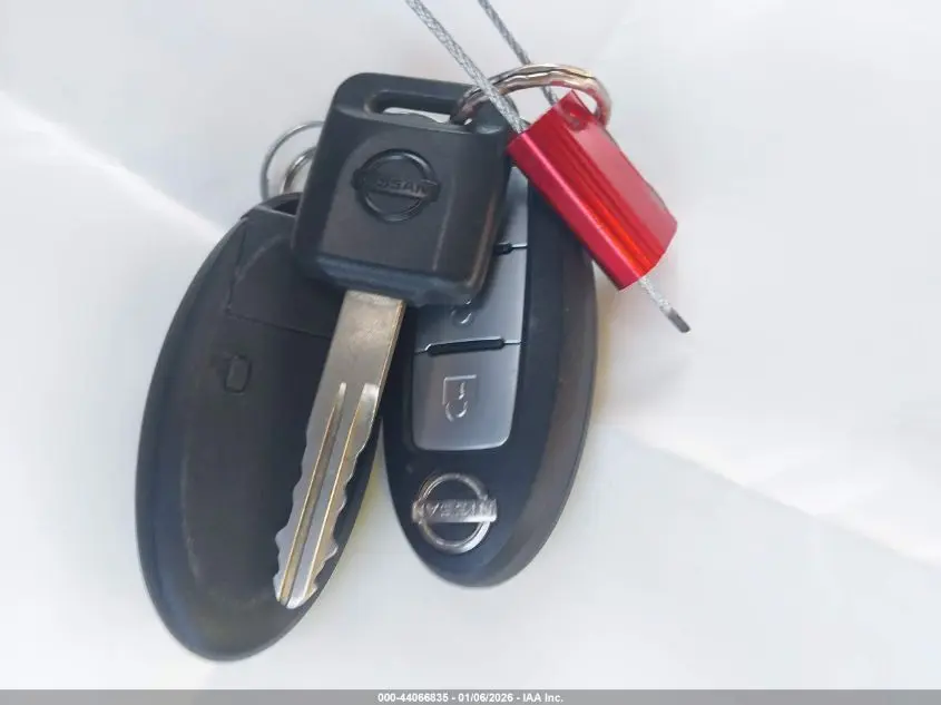 2022 NISSAN FRONTIER SV 4X4