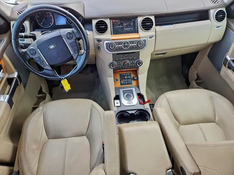 2016 LAND ROVER LR4 HSE LUXURY  