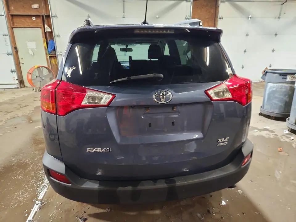 2014 TOYOTA RAV4 XLE  