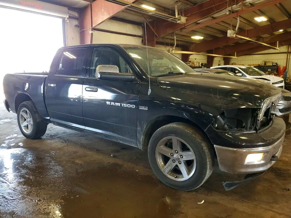 2012 DODGE RAM 1500 SLT  