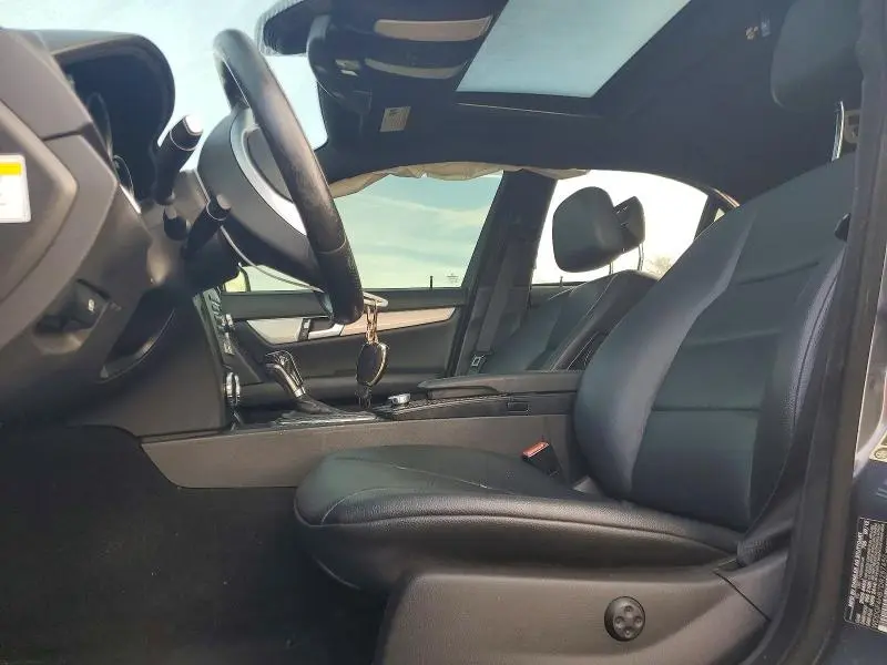 2013 MERCEDES-BENZ C 250  