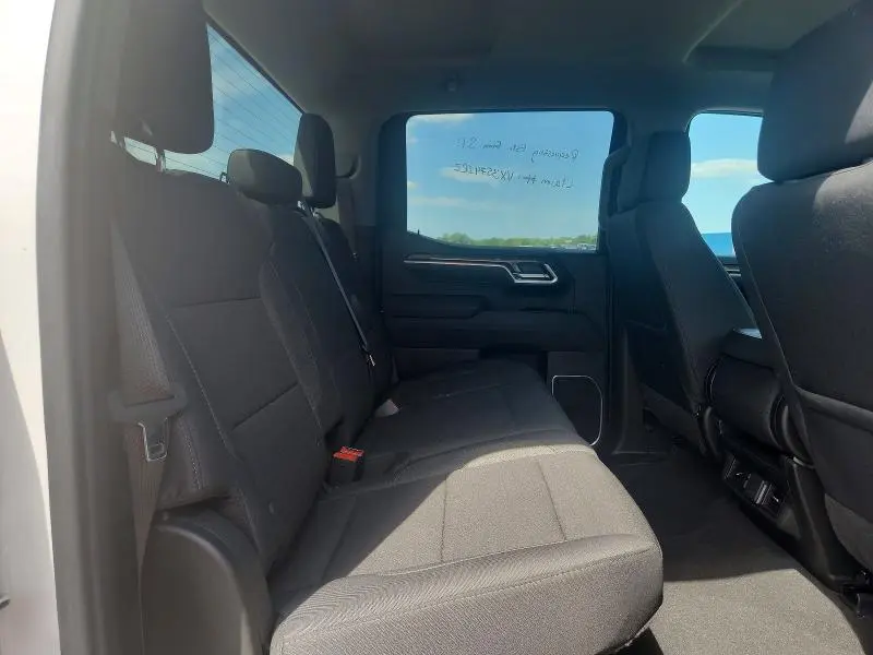 2026 CHEVROLET SILVERADO K1500 LT  