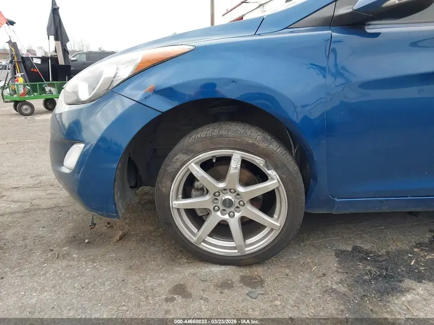 2013 HYUNDAI ELANTRA LIMITED