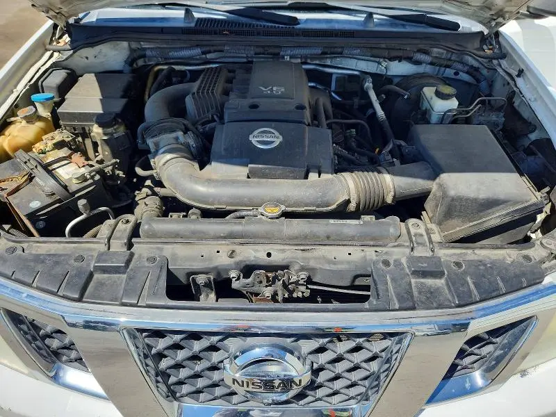 2012 NISSAN FRONTIER S  