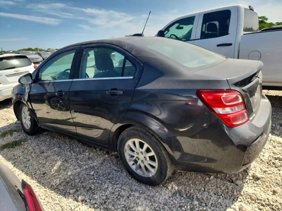 2017 CHEVROLET SONIC LT  