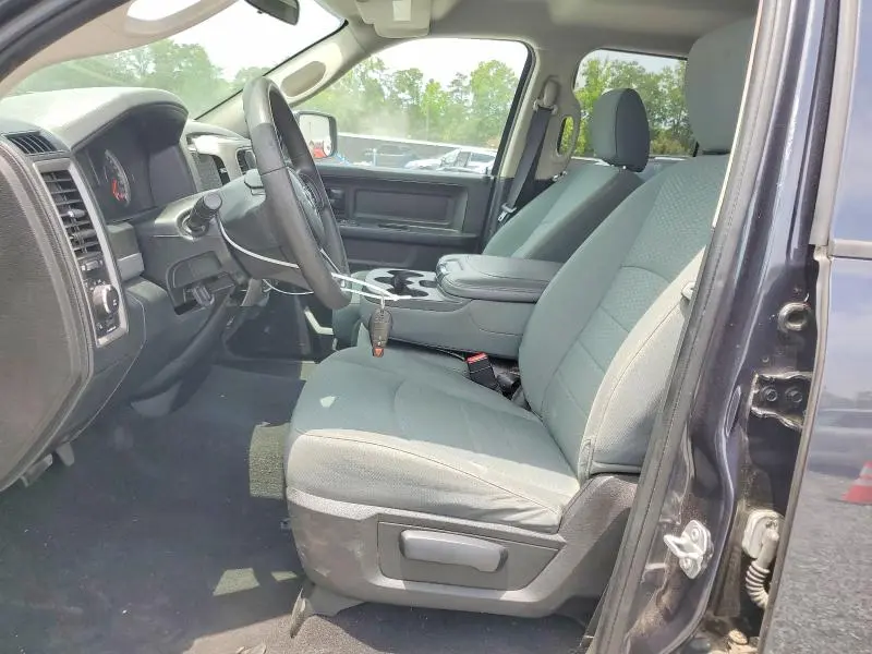 2016 RAM 1500 ST  