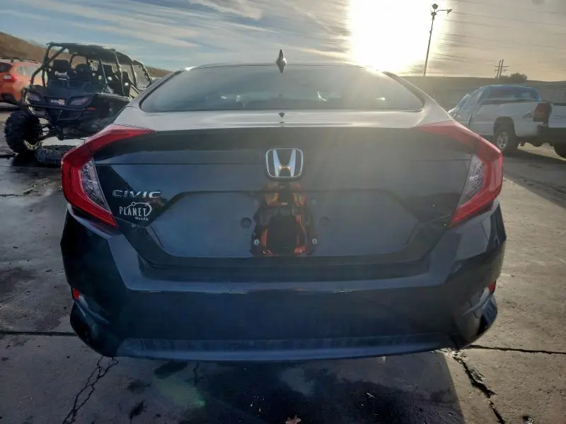 2017 HONDA CIVIC EX  