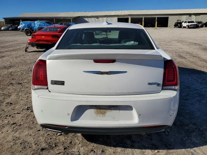 2018 CHRYSLER 300 S  
