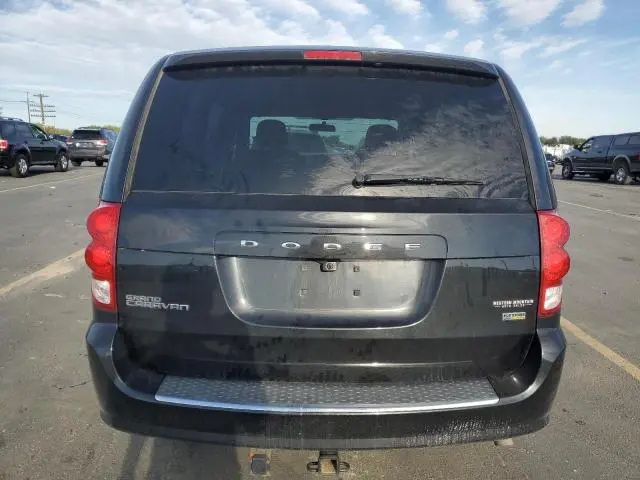 2016 DODGE GRAND CARAVAN SE  