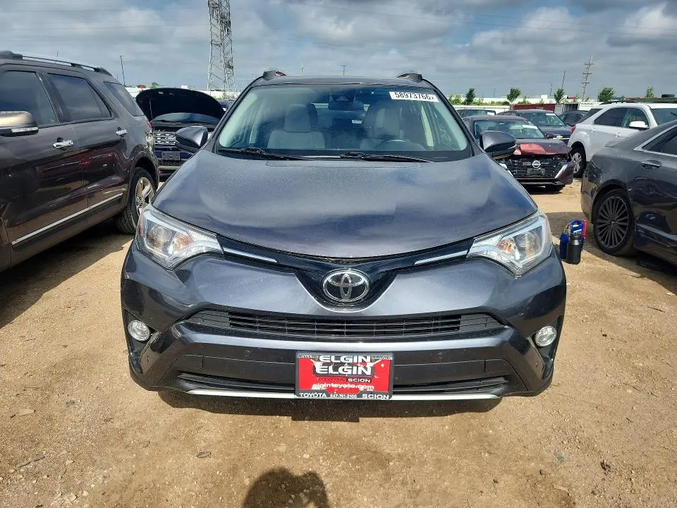 2016 TOYOTA RAV4 XLE  