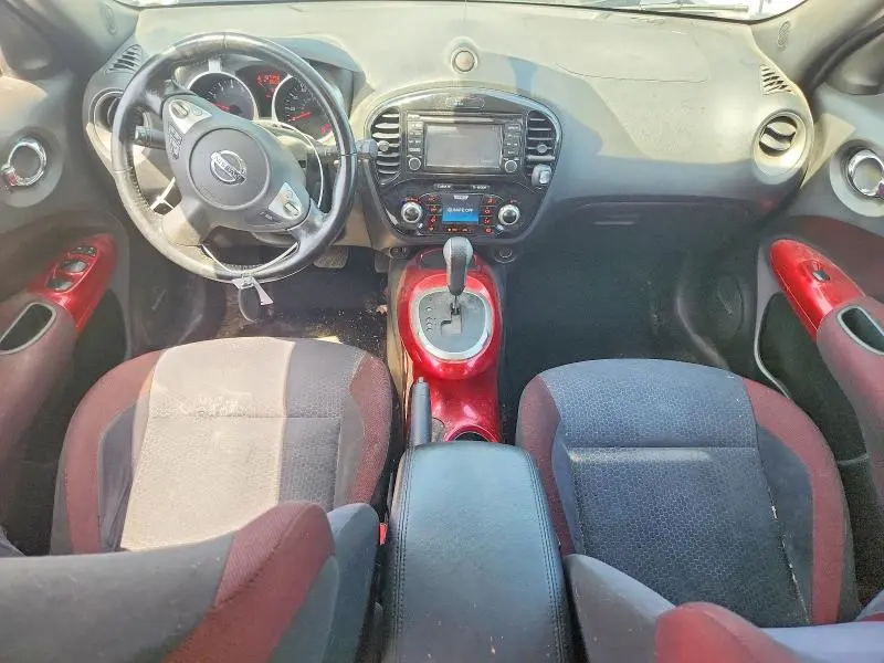 2014 NISSAN JUKE SV  