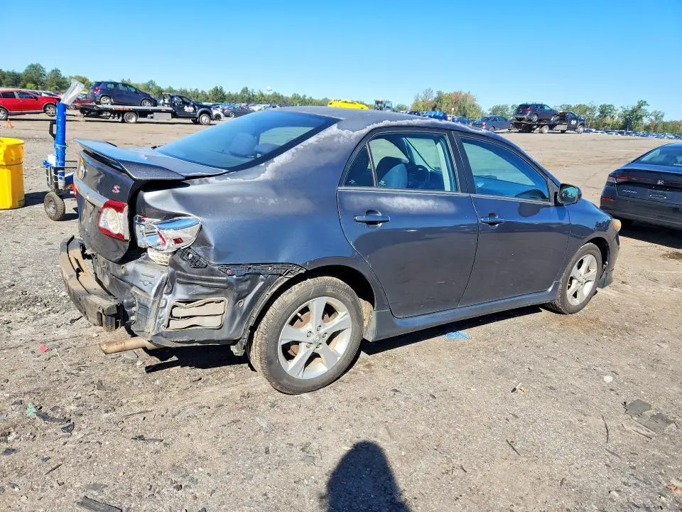 2013 TOYOTA COROLLA S  