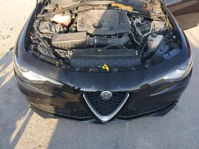 2019 ALFA ROMEO GIULIA   