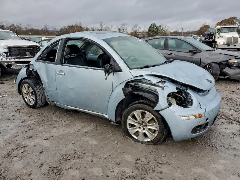 2010 VOLKSWAGEN NEW BEETLE   