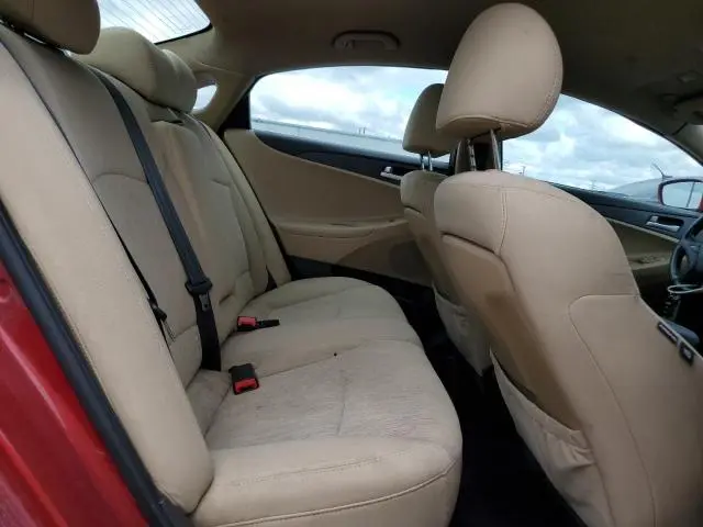 2011 HYUNDAI SONATA GLS  