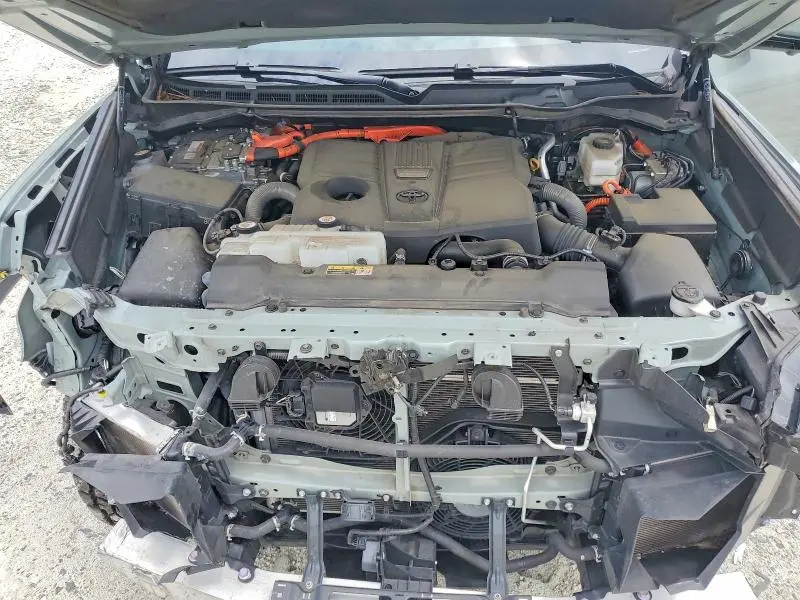 2024 TOYOTA TUNDRA PLATINUM HV  