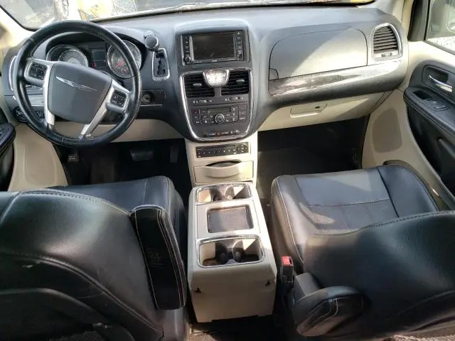 2011 CHRYSLER TOWN & COUNTRY TOURING L  