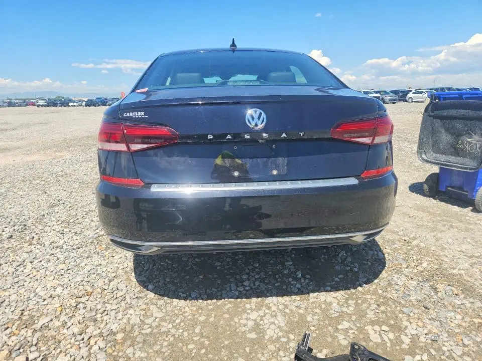 2021 VOLKSWAGEN PASSAT SE  