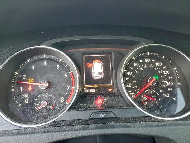 2016 VOLKSWAGEN GTI S/SE  