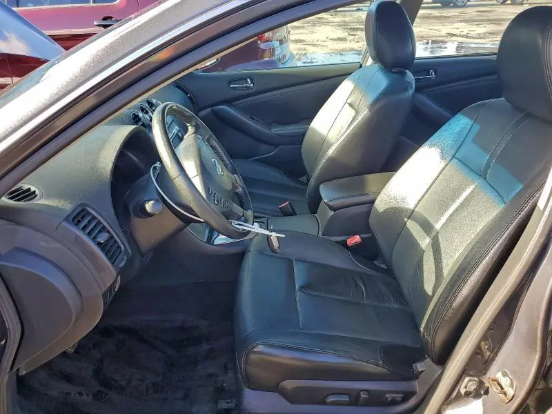 2010 NISSAN ALTIMA BASE  