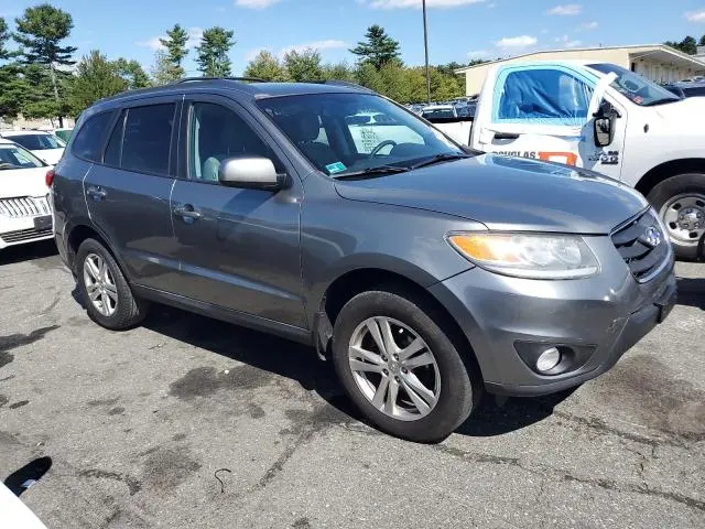 2012 HYUNDAI SANTA FE SE  