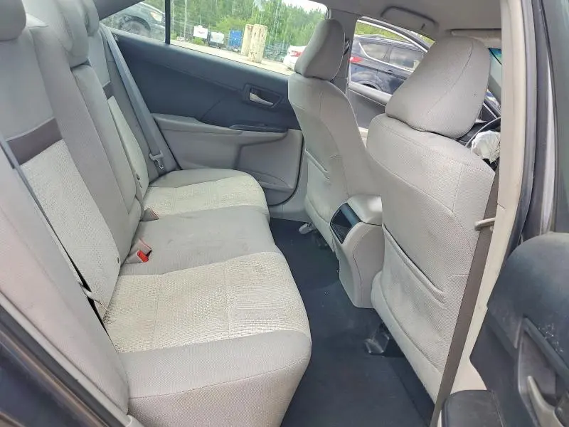2014 TOYOTA CAMRY LE  
