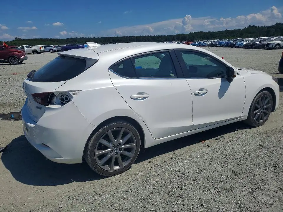 2018 MAZDA 3 GRAND TOURING  