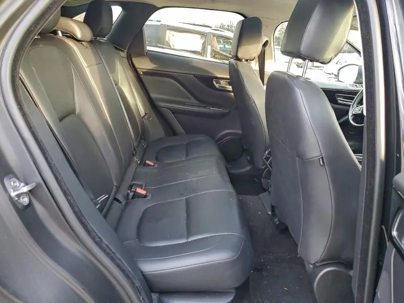 2020 JAGUAR F-PACE PREMIUM  