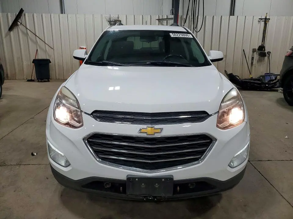 2017 CHEVROLET EQUINOX LT  