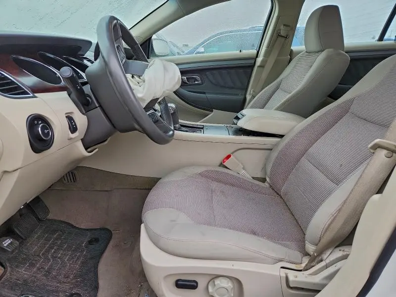 2010 FORD TAURUS SEL  