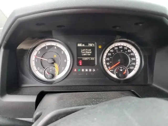 2020 RAM 1500 CLASSIC SLT  