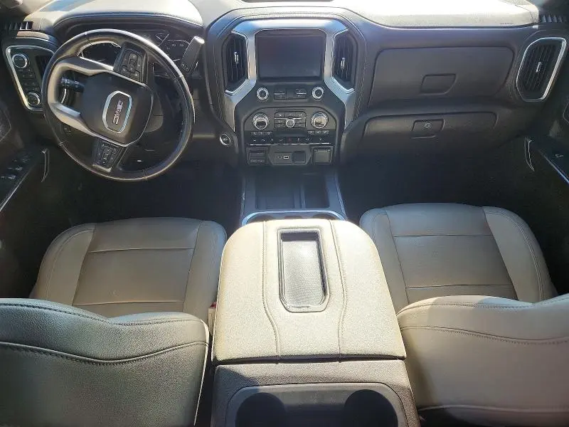 2021 GMC SIERRA K1500 SLT  