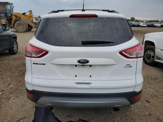 2016 FORD ESCAPE SE  