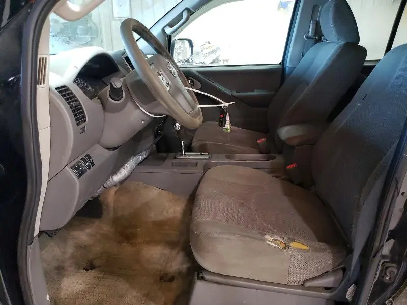 2015 NISSAN FRONTIER S  