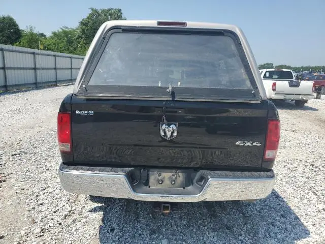 2018 RAM 1500 ST