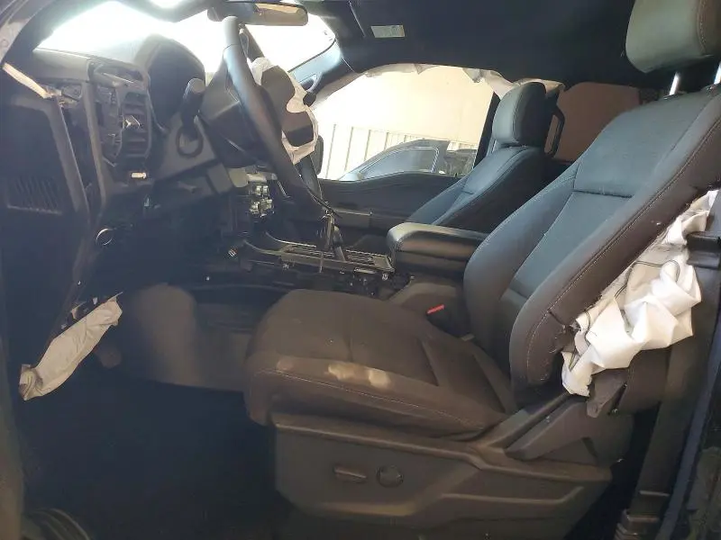 2025 FORD F150 XLT  