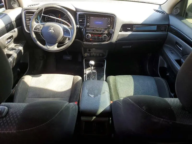 2019 MITSUBISHI OUTLANDER ES  
