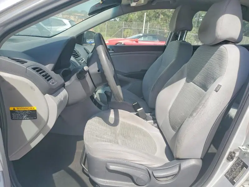 2015 HYUNDAI ACCENT GLS  