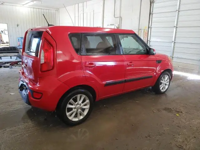 2013 KIA SOUL +  