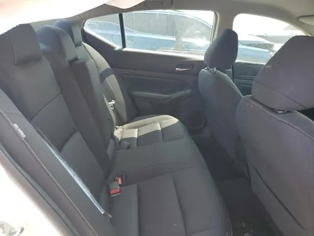2019 NISSAN ALTIMA S  