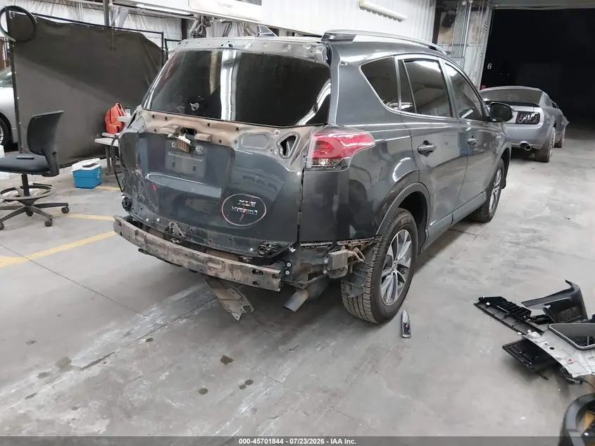 2018 TOYOTA RAV4 HYBRID XLE